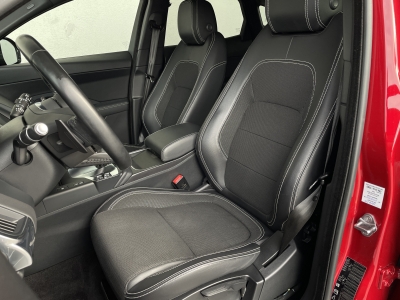 Jaguar E-Pace D180*R-DYNAMIC AWD*BLACK PACK*20Z*9-GANG*