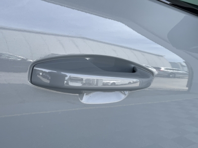 Volvo XC40 B3*PLUS DARK*2WD*360° KAMERA*HARMAN/KARDON*