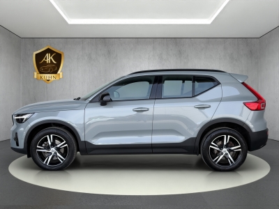 Volvo XC40 B3*PLUS DARK*2WD*360° KAMERA*HARMAN/KARDON*