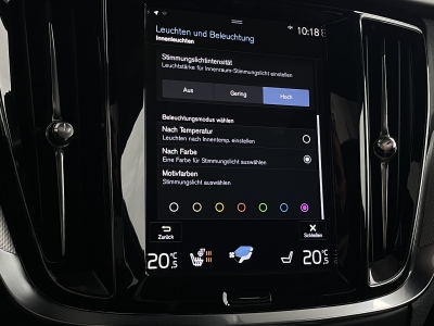 Volvo V60 B4*R-DESIGN*HuD*HARMAN*LED*360°KAMERA*PANO*