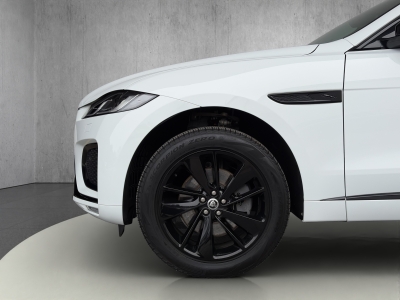 Jaguar F-PACE R-Dynamic SE AWD*BLACK PACK*1.HAND*PANO*