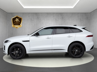Jaguar F-PACE R-Dynamic SE AWD*BLACK PACK*1.HAND*PANO*
