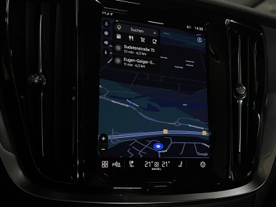 Volvo V60 B4 CORE*AHK*STANDHEIZUNG*LED*NAVI*1.HAND*