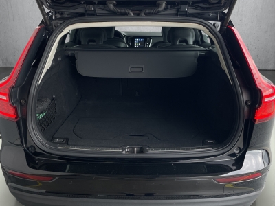 Volvo V60 B4 CORE*AHK*STANDHEIZUNG*LED*NAVI*1.HAND*