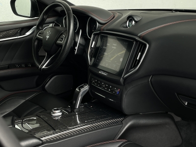 Maserati Ghibli S Q4 GRANSPORT*CARBON*21 ZOLL*360°KAMERA*