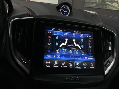 Maserati Ghibli S Q4 GRANSPORT*CARBON*21 ZOLL*360°KAMERA*