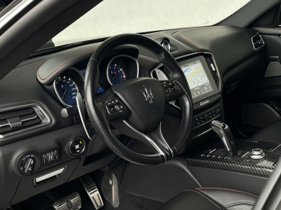Maserati Ghibli S Q4 GRANSPORT*CARBON*21 ZOLL*360°KAMERA*