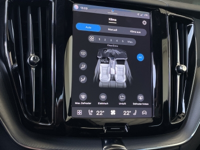 Volvo XC60 B4 DIESEL*R-DESIGN*21 ZOLL*