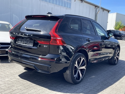 Volvo XC60 B4 DIESEL*R-DESIGN*21 ZOLL*