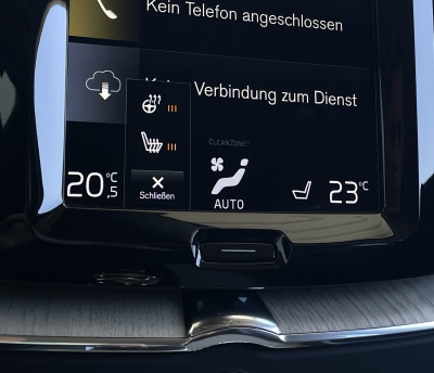 Volvo XC60 B4*INSCRIPTION*AWD*4xSHZ*AHK*LED*STANDHZ.*