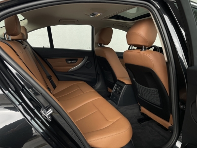BMW 320 d xDrive*F30*LUXURY*HEAD UP*NAVI*LED*ALLRAD*
