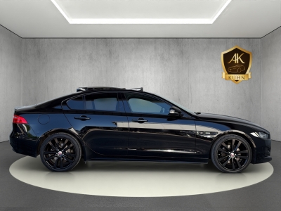 Jaguar XE R-SPORT*BLACK PACK*
