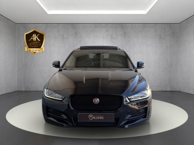 Jaguar XE R-SPORT*BLACK PACK*