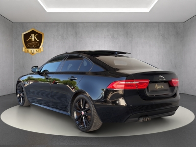 Jaguar XE R-SPORT*BLACK PACK*