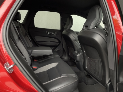 Volvo XC60 B5*R DESIGN*AWD*