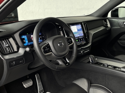 Volvo XC60 B5*R DESIGN*AWD*