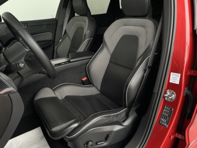 Volvo XC60 B5*R DESIGN*AWD*