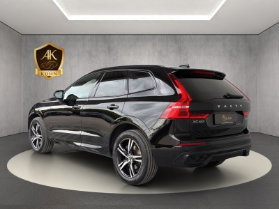 Volvo XC60 B4*R-DESIGN*2WD*XENIUM*HARMAN/K*PANORAMA*