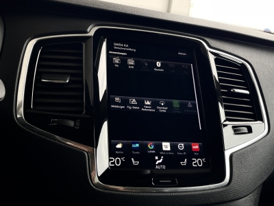 Volvo XC90 B5*Momentum Pro*AWD*7 SITZE*R.KAM*NAVI*LED*