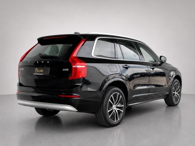 Volvo XC90 B5*Momentum Pro*AWD*7 SITZE*R.KAM*NAVI*LED*