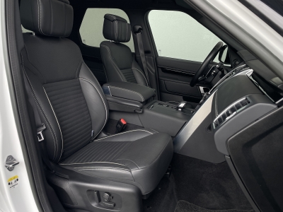 Land Rover Discovery 5*R-Dynamic SE*D250 / V6*AWD*PANO*ACC*