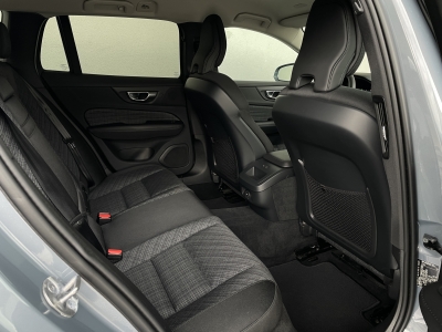 Volvo V60 B3*CORE*4 x SHZ*R.KAMERA*LED*NAVI*