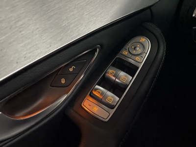 Mercedes-Benz C 180 T*CGI*AVANTGARDE*R.KAM*SHZ*