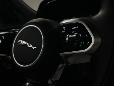 Jaguar F-PACE D200*R-Dynamic SE AWD*BLACK PACK*1.HAND*