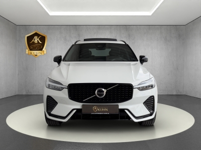 Volvo XC60 B4*PLUS DARK*R-DESIGN*KEYLESS*R.KAM*1.HAND*