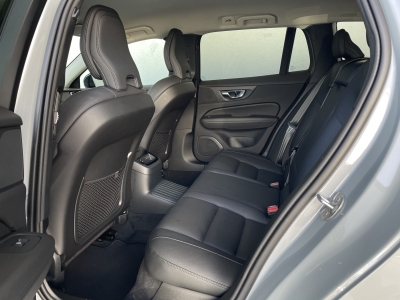 Volvo V60 T8*PLUS DARK*Plug-In Hybr.*AWD*360° KAMERA*