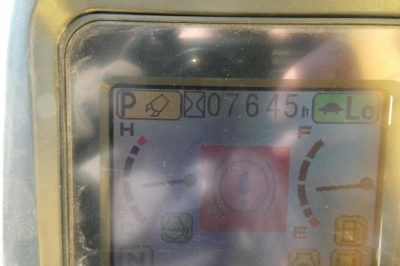 KOMATSU HANOMAG Mobilbagger PW140-7 