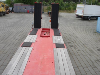 GOLDHOFER Satteltieflader STN-L 3 (245) RM 