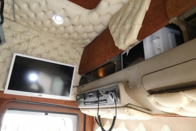 SCANIA (S) R 580/4x2 V 8- Top-Ausstattung