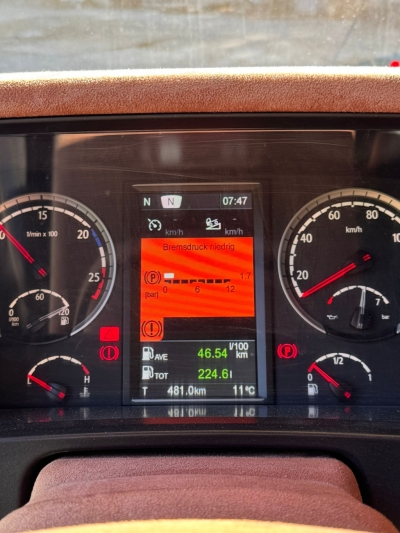 SCANIA (S) R 580/4x2 V 8- Top-Ausstattung