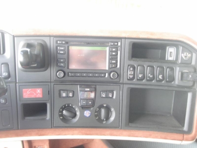 SCANIA (S) R 580/4x2 V 8- Top-Ausstattung