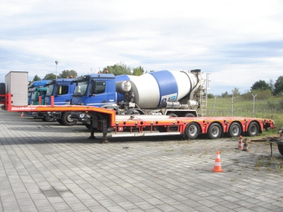 Kaessbohrer LB4E EX-1 KK LOWBED AUSZIEHBAR-2x Lenkachsen