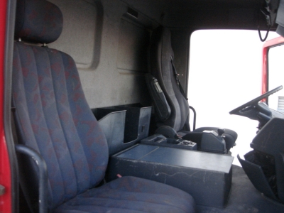 Mercedes-Benz Actros 2640 6x4 PK 27.000 Kran