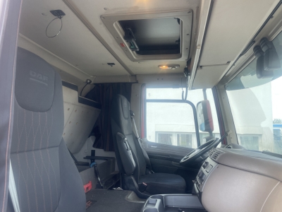 DAF TRUCKS (NL) CF 450 Auflieger wird separat verkauft!