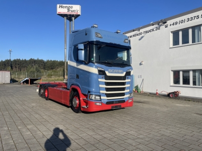 SCANIA (S) S 500 