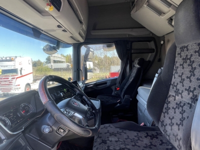 SCANIA (S) S 500 