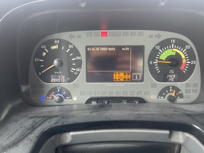 Mercedes-Benz Actros 4141 8x6 Meiller 17m³