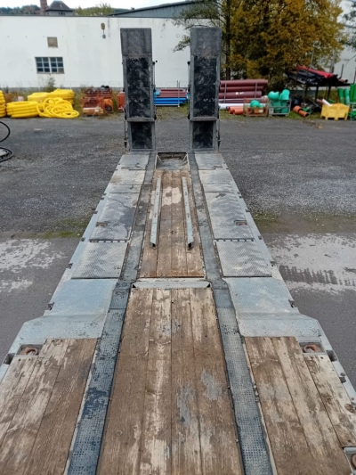 MUELLER-MITTELTAL Tieflader T 4 Profi 40,0 hydr. Rampen