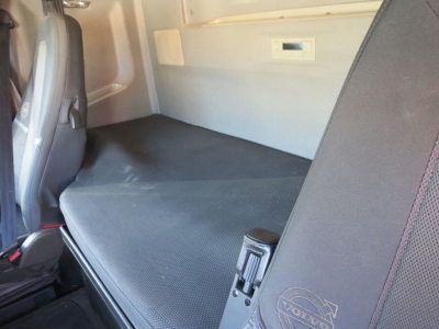 VOLVO (S) Truck FH 460 Meiller 20.70, Funk