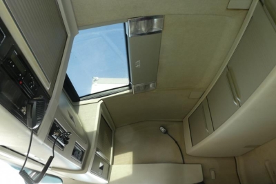 VOLVO (S) Truck FH 460 Meiller 20.70, Funk