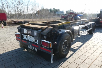 SCHMITZ GOTHA Abrollcontainernanhänger ACF 18 S -Schlitten