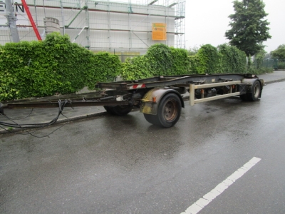 HUEFFERMANN HSA 1870 ABS, Abrollcontaineranh. m. Schlitten