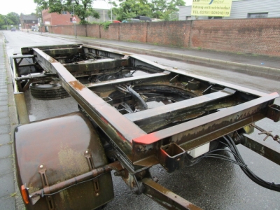 HUEFFERMANN HSA 1870 ABS, Abrollcontaineranh. m. Schlitten