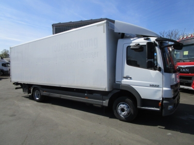 Mercedes-Benz 1022L Atego Koffer + LBW, Koffer geteilt, Kamera