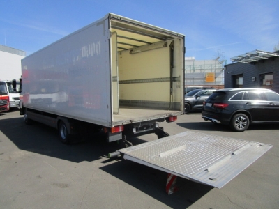 Mercedes-Benz 1022L Atego Koffer + LBW, Koffer geteilt, Kamera