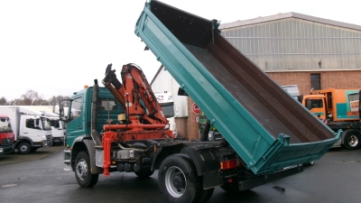 Mercedes-Benz 1823 Atego Meiller-Kipper, Greiferhydr., Funk